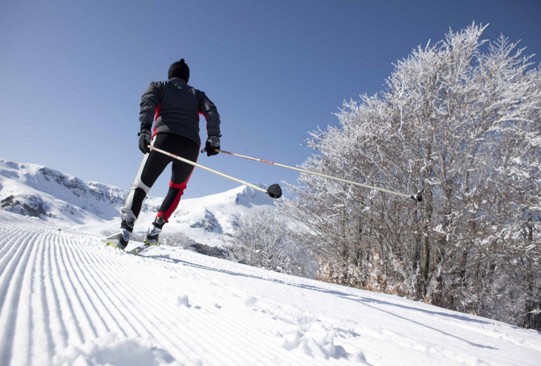 Cross country ski touring itineraries